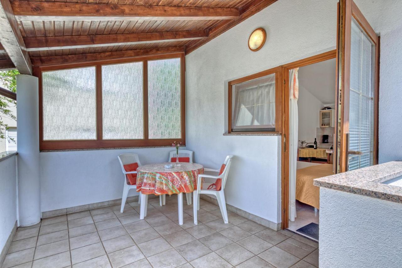 Apartmets Slavica 1644 Banjole Esterno foto